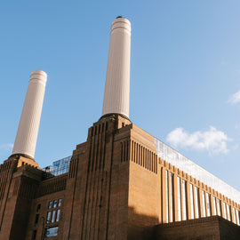 The Battersea Power Station Lift 109 + River Adventure