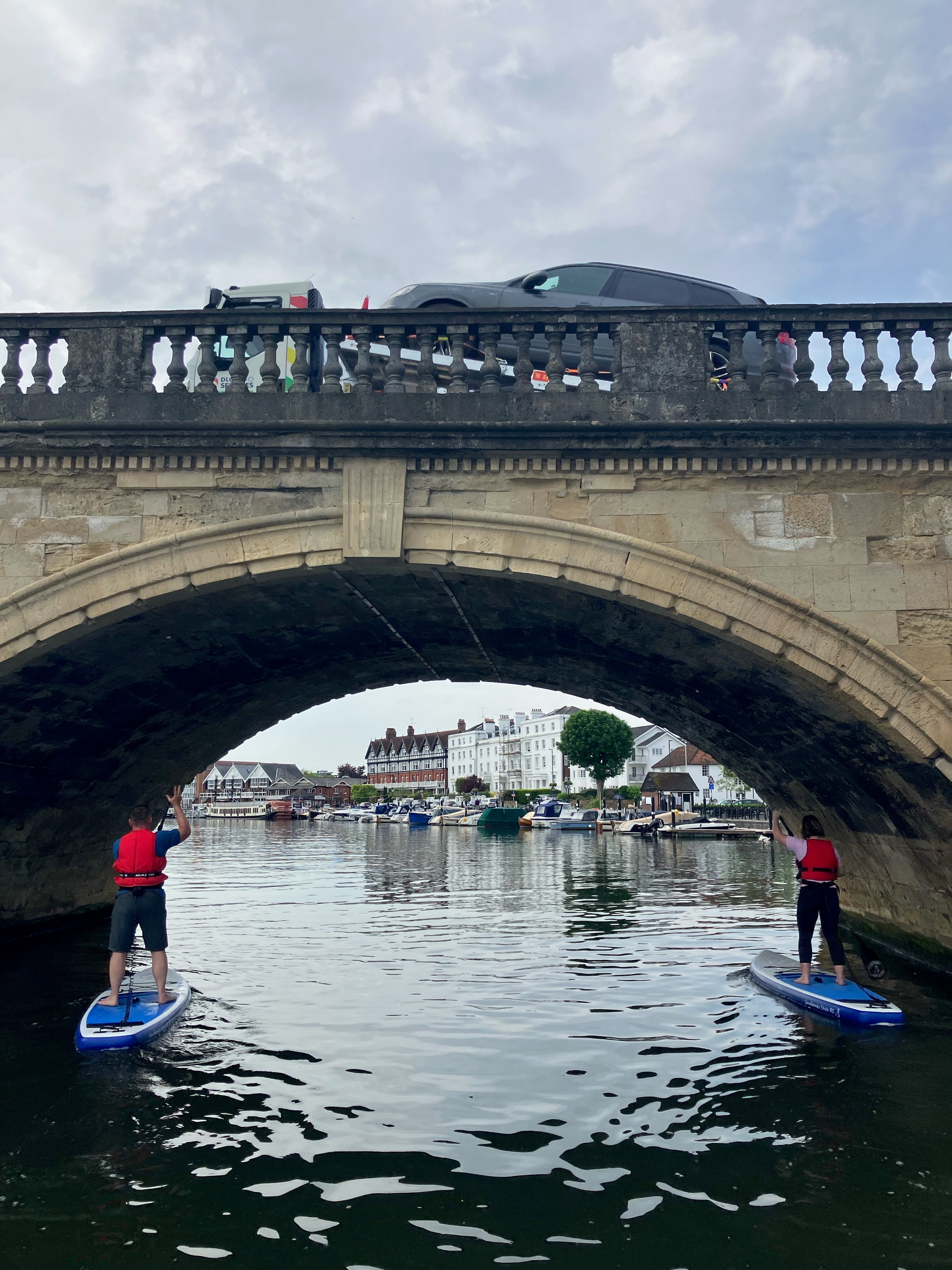 Private Couples Paddleboard Experience in Henley