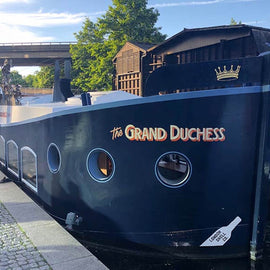 Mothers Day Experience, Seafood aboard a Barge