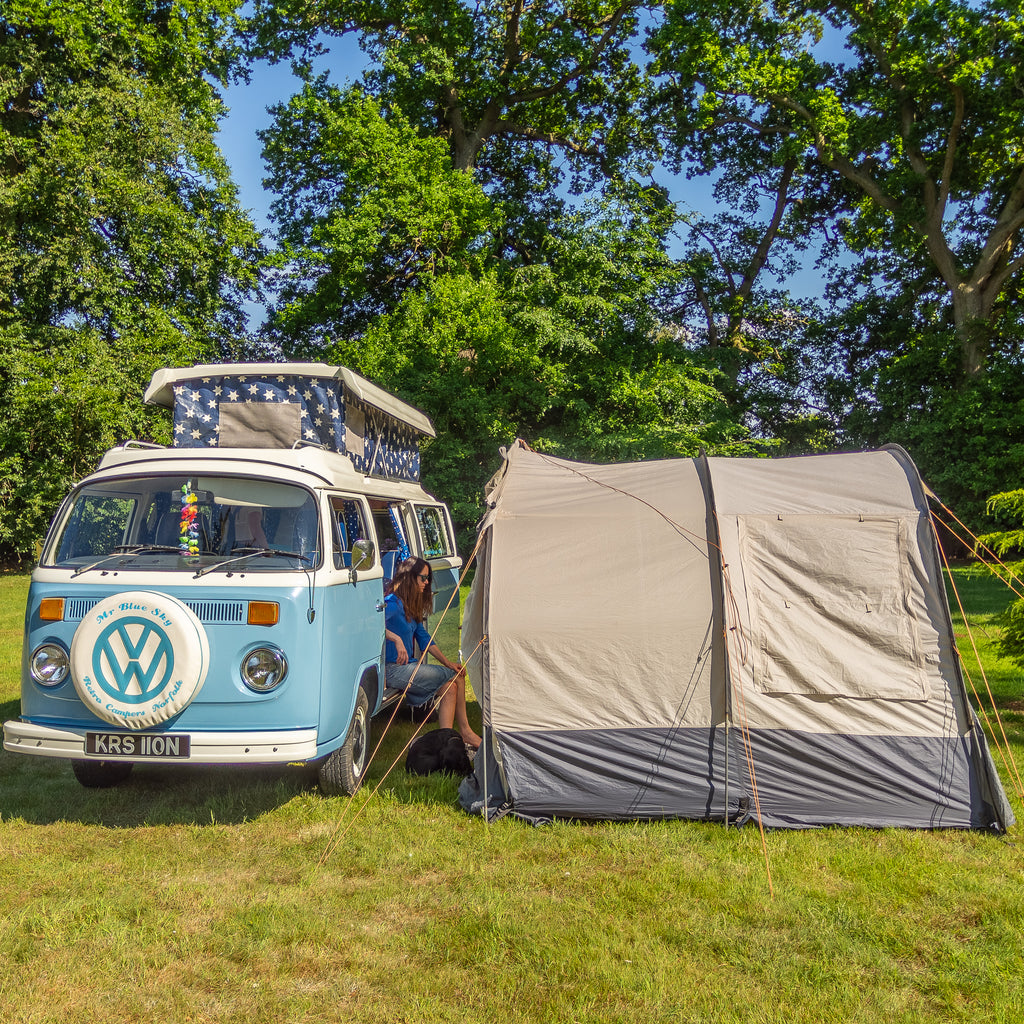 Petit camper van shop